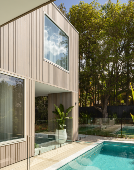 Outdoor courtyard and pool area in Balgowlah residential architecture by Braaid 